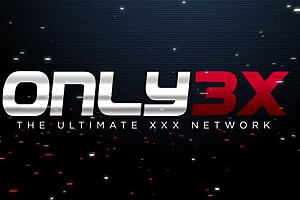 Cammie Fox and Michael Stefano in Handjob Blowjob Scene!