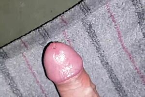 markus77, that bisexual guy, jerks his big load on the park terrace