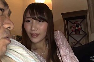 Big tits and daddy issues: A taboo stepdaughter’s dream