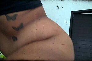 Pablon3grobar pounds a Latina slut with his monster cock deepthroat.