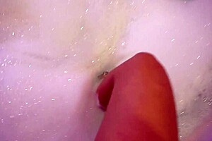 Do you want to come with me to a hotel