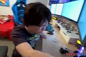 Real Newbie Tries Sucking For The First Time