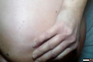 ti rompo il culo puttana con anal duro y ella gime fuerte !!