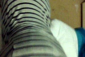 Brunette's Homemade Cock Sucking Tease