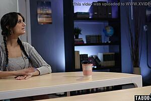 lesbian teacher reconciles angry teens with licking