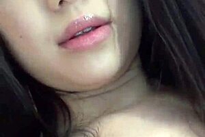 Is Himekawa Yuuna quivering with pleasure in this video?