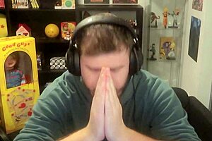 Slave Trainer Invades Fire Nation in Avatar Fanfic