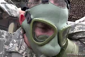 Hey, watch these Israeli soldiers bang on the beach