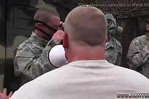 Hey, watch these Israeli soldiers bang on the beach