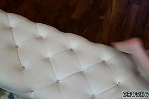 Red Fox Masturbating in Intimate Family Affairs 😏