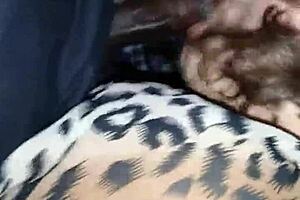 Getting head in public outdoor setting