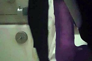 Scream While Ghostface Goes Down Deep!