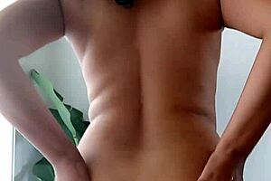 Ebony Kara Kiss Stretches Her Ass With Glass Toy!