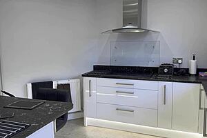 Little man in bikini explores giantess fetish