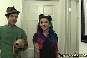 Goth emo slut craves alt toys