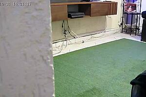 O dinheiro não saiu no caixa eletrônico tive que dar a buceta para pagar a tatuagem