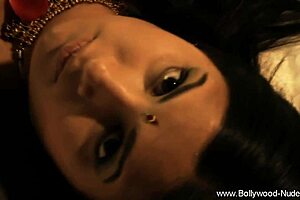 Sensual Indian Amateur Gives Mature Blowjob Solo