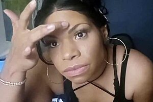 Angelg And Kuzz Angelg Pose While Licking Pussy