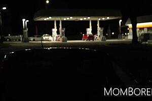 Booming milfs freeuse tokyo lynn in laundromat threesome?