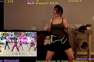 Popular and rather provocative Twitch streamer Alinity recently shook her booty