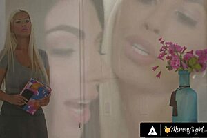 嘿，达西·多尔斯，想和丰满布里奇特·B激烈剪刀腿吗？