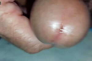 I cum hard durin' my full masturbashun with moans