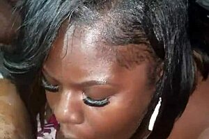 sexy chocolate ebony giving sloppy head