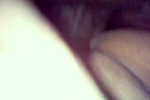 gordinha thought i'd just paint her pussy, but cowboy did more