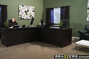 Office Workers Jenna Presley and Jessica Jaymes in Brazzers Scene