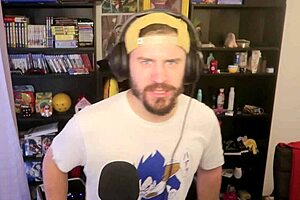 Tie Yourself In Hotel Bondage