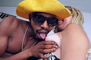 Creampies make tiny 18+ blonde Chanel Camryn shake her perfect ass! 😍