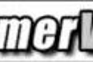 Valery summer goes down on girlfriend and owns her pussy.