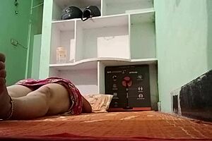 Secret home sex with bhabhi