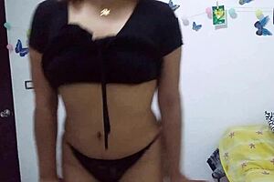 Mexican Webcam Infidelity: Cheating on Boyfriend with Passionate Desire