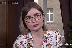 Ersties - 29-year-old Emily craves toys on her shaved clit.