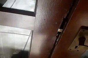 来操我肥臀户外在这个自制视频！