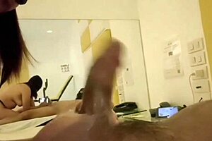 i'm the pinay expert in messy deepthroat, swallowing noah's cum