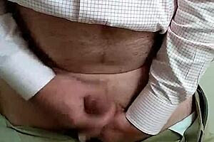 I jerrked off quikly at noon