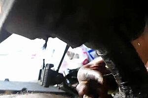 Sloppy dick sucking babe 😋