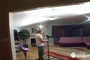 melanie scott swallows a load from a guy she just met