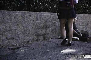 Intense Pussy Eating By Kinky Teen