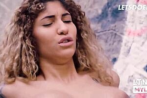 Venezuelan Slut Venus Afrodita Gets Her Silicone Hole Banged In Outdoor Fucking Session With Cumshot