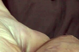 Marcy Diamond’s first footjob with a BBW and foot fetish