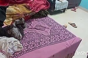 Another Indian amateur couple are gauging anal and oral pleasure in racy video clip