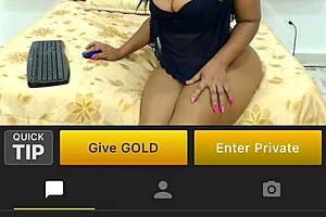 ebony girl with big ass claps in thong and panties for days