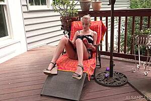 Watch Kali Renee pleasuring herself in solo masturbation.