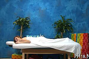 This massage session turned into a steamy porn episode with lots of action