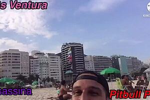 I found masseuse on beach with novice