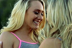 AJ Applegate Licks Mia Malkova's Pussy To Orgasm