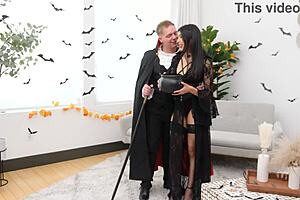 Vampire Slut Penelope Woods Gets Halloween Creampie Treat